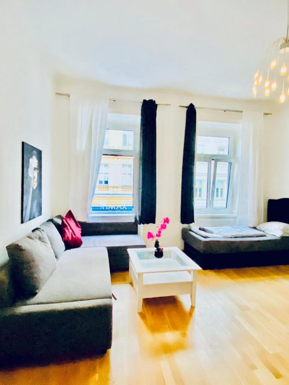 Apartment Cozy 2br For 6p, 10min Transport To Stadthalle Vienna